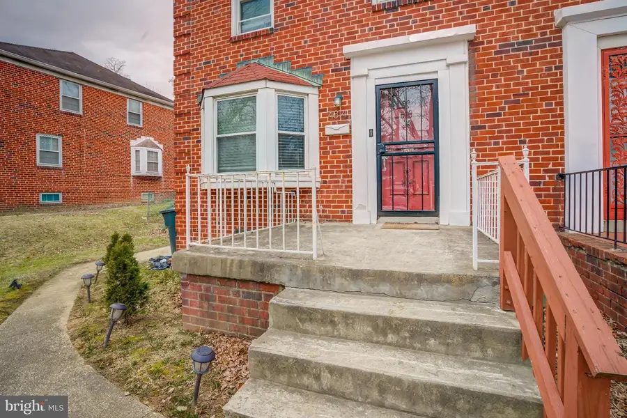 4814 Briarclift Rd, Baltimore, MD 21229 - Image #2