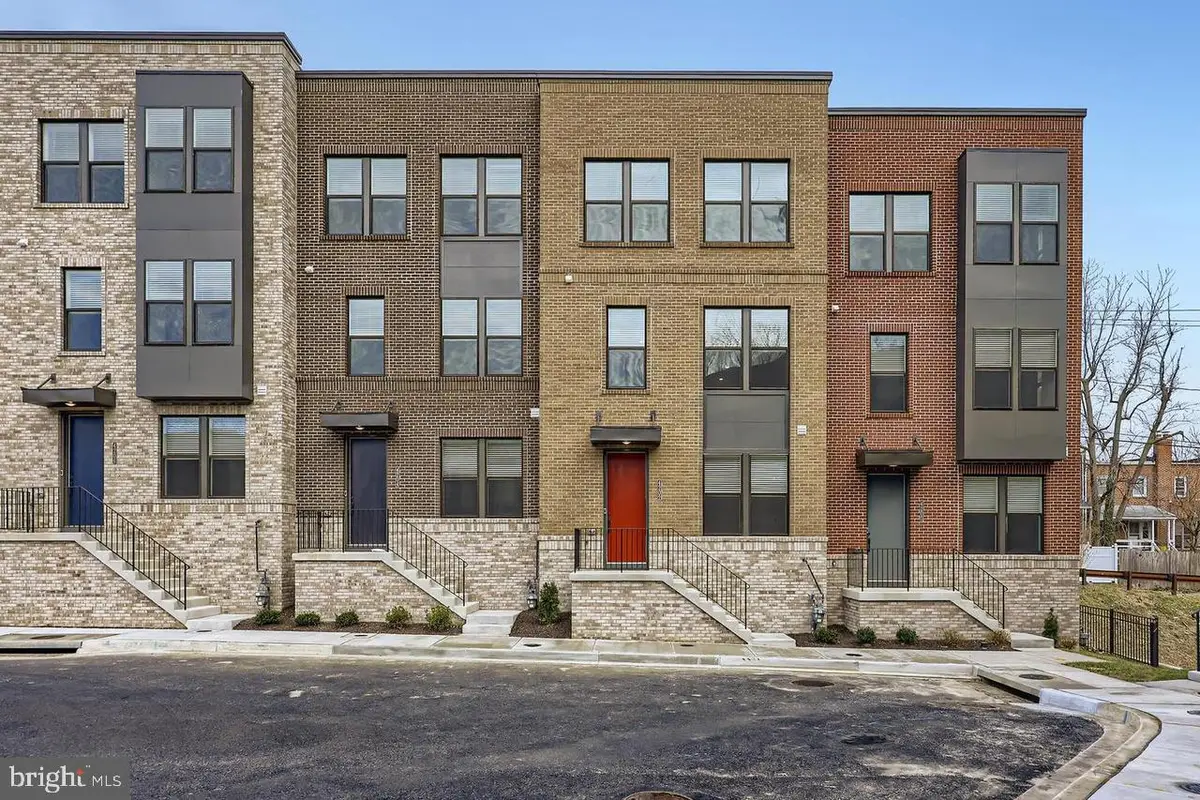 4202 Laplata Ave, Baltimore, MD 21211 - Image #1