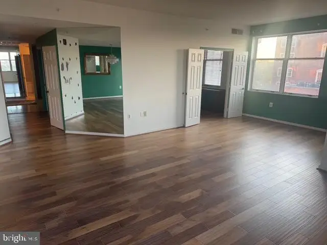 3801 Canterbury Rd #710, Baltimore, MD 21218 - Image #3