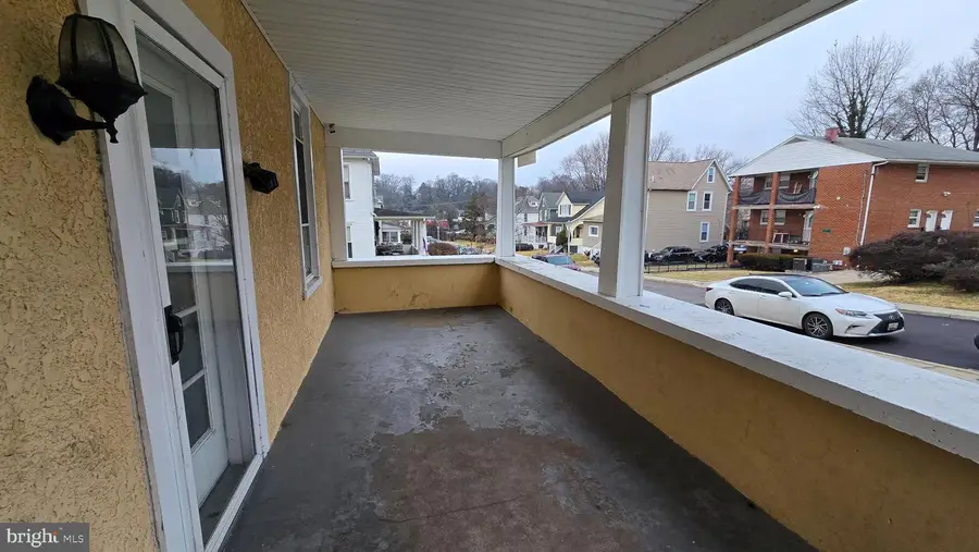 4313 Forest View Ave, Baltimore, MD 21206 - Image #2