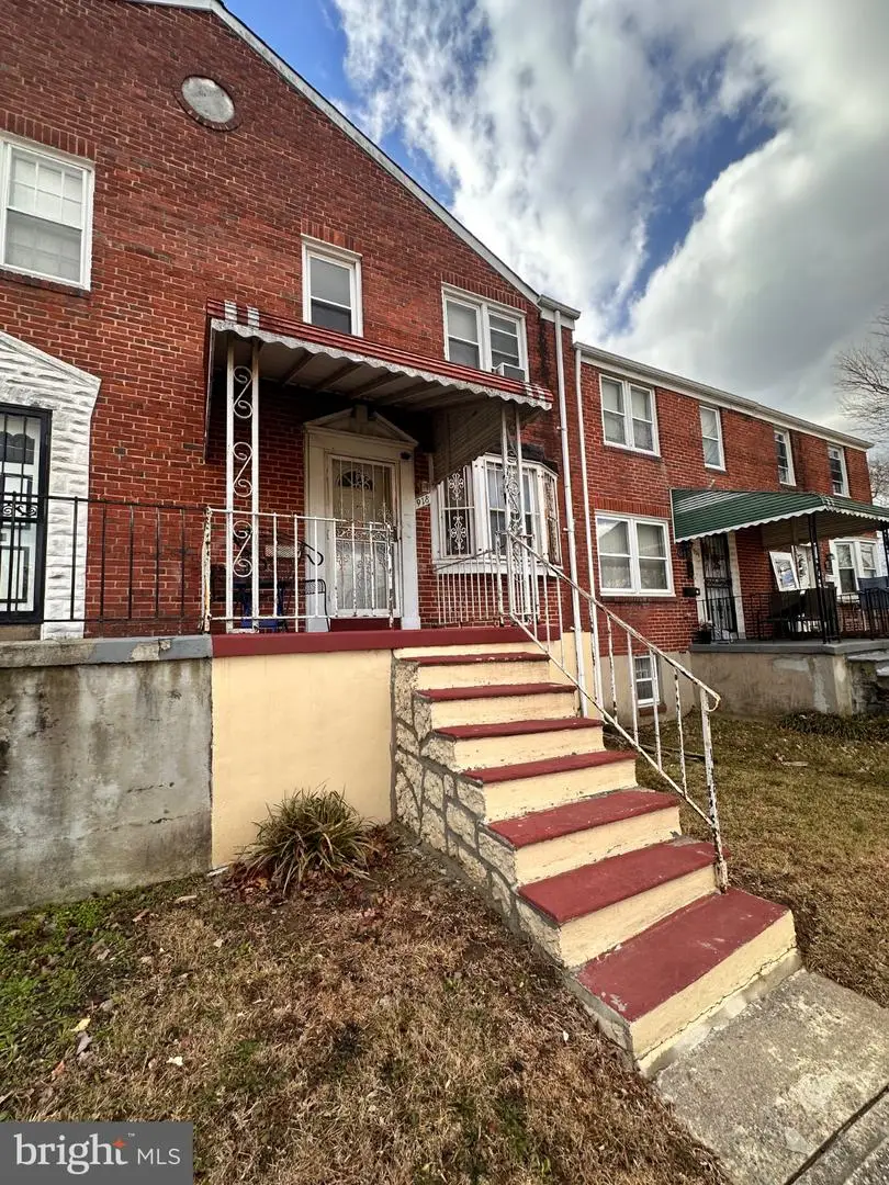 918 Cooks Ln, Baltimore, MD 21229 - Image #1