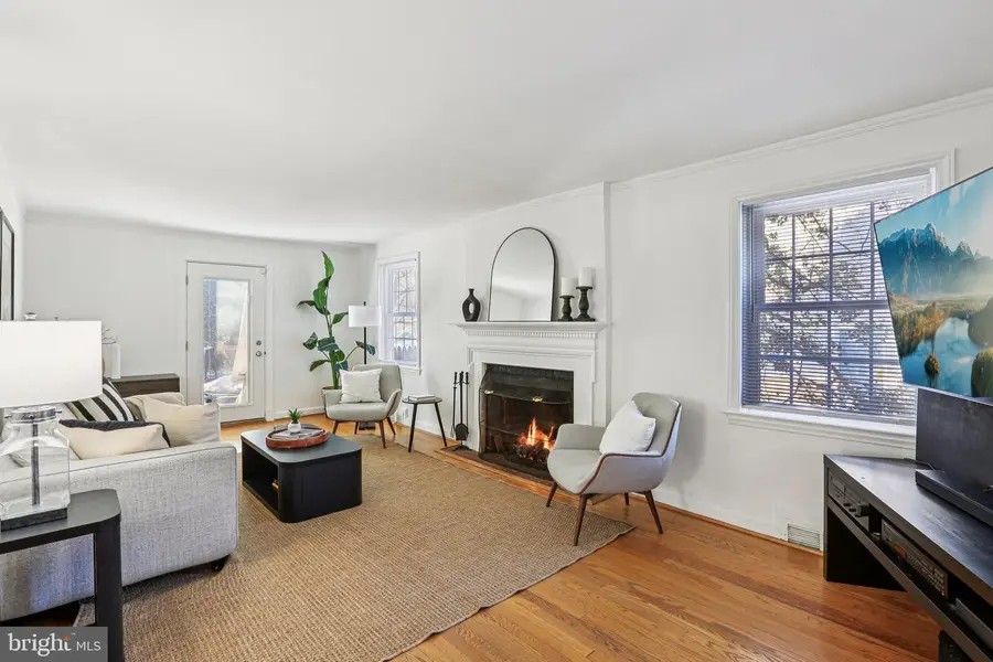 313 E Lake Ave, Baltimore, MD 21212 - Image #3