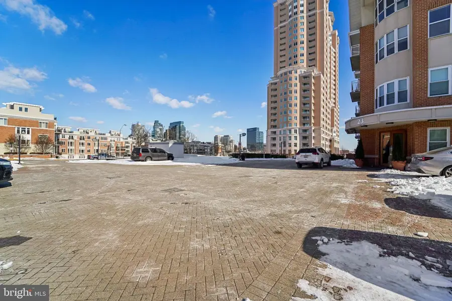 23 Pierside Dr #118, Baltimore, MD 21230 - Image #3