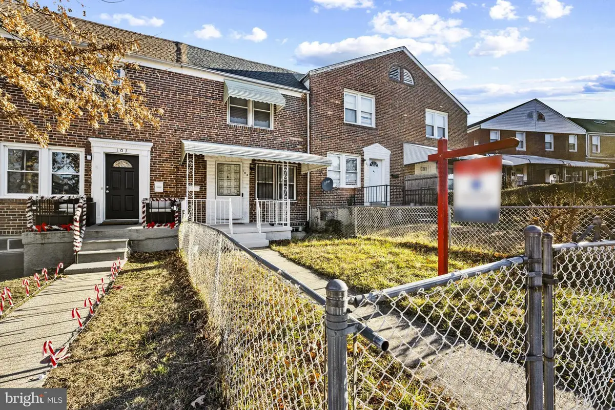 105 Upmanor Rd, Baltimore, MD 21229 - Image #1