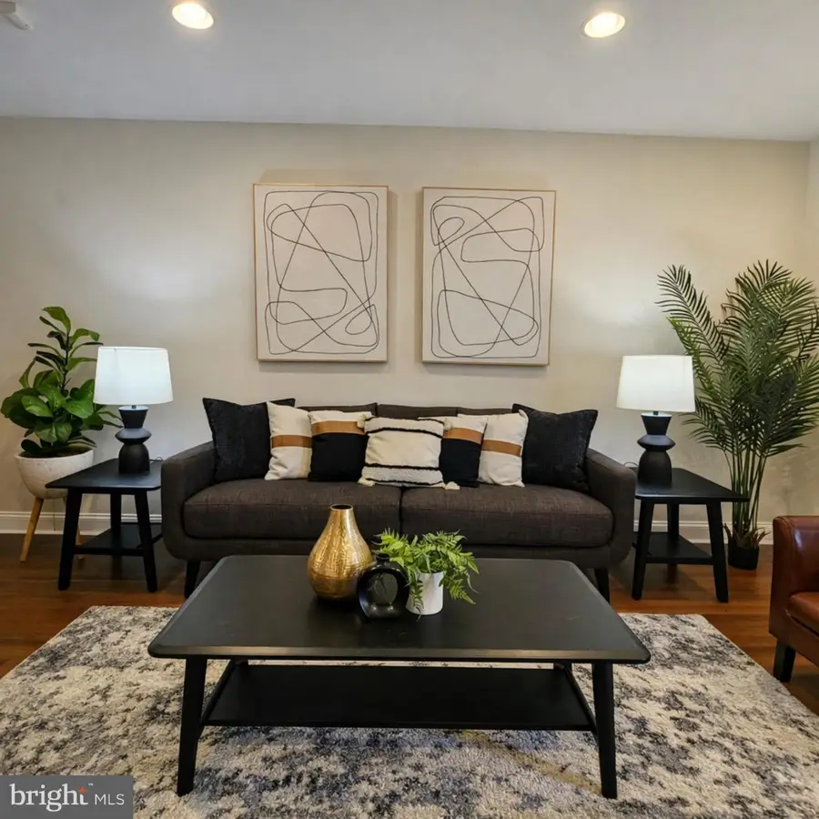 4126 Falls Rd, Baltimore, MD 21211 - Image #2