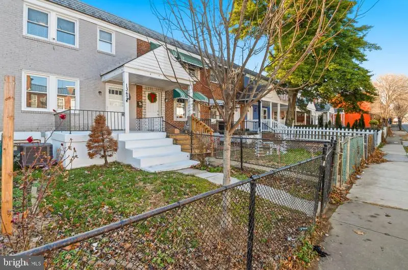 1347 Cambria St, Baltimore, MD 21225 - Image #2