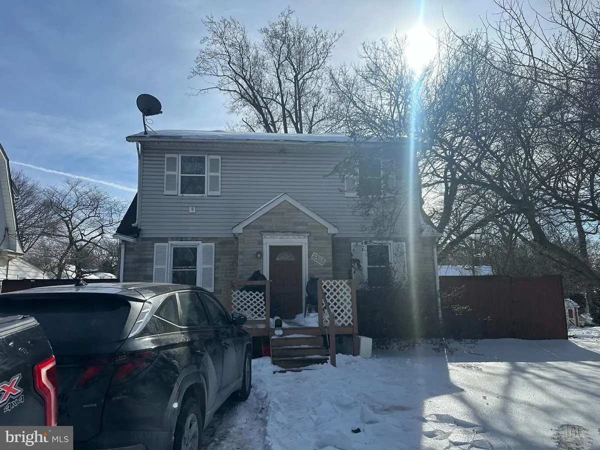 213 10th Ave, Brooklyn, MD 21225 - #1