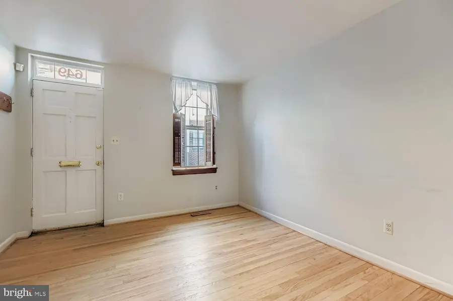 649 Dover St, Baltimore, MD 21230 - #3