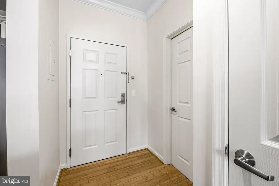 23 Pierside Dr #315, Baltimore, MD 21230 - #3