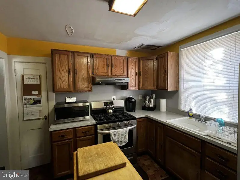 Address Withheld By Seller, Baltimore, MD 21206 - #3