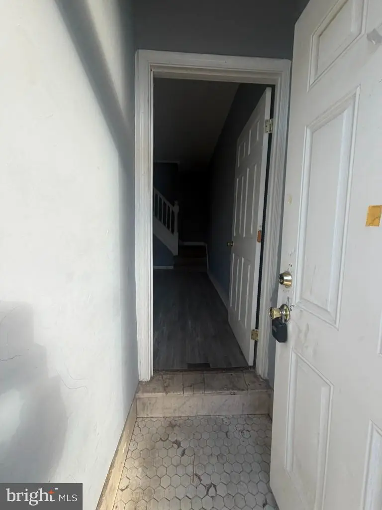 1942 Mosher St, Baltimore, MD 21217 - Image #2