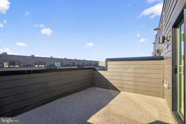 2717 Light St, BALTIMORE, MD 21230