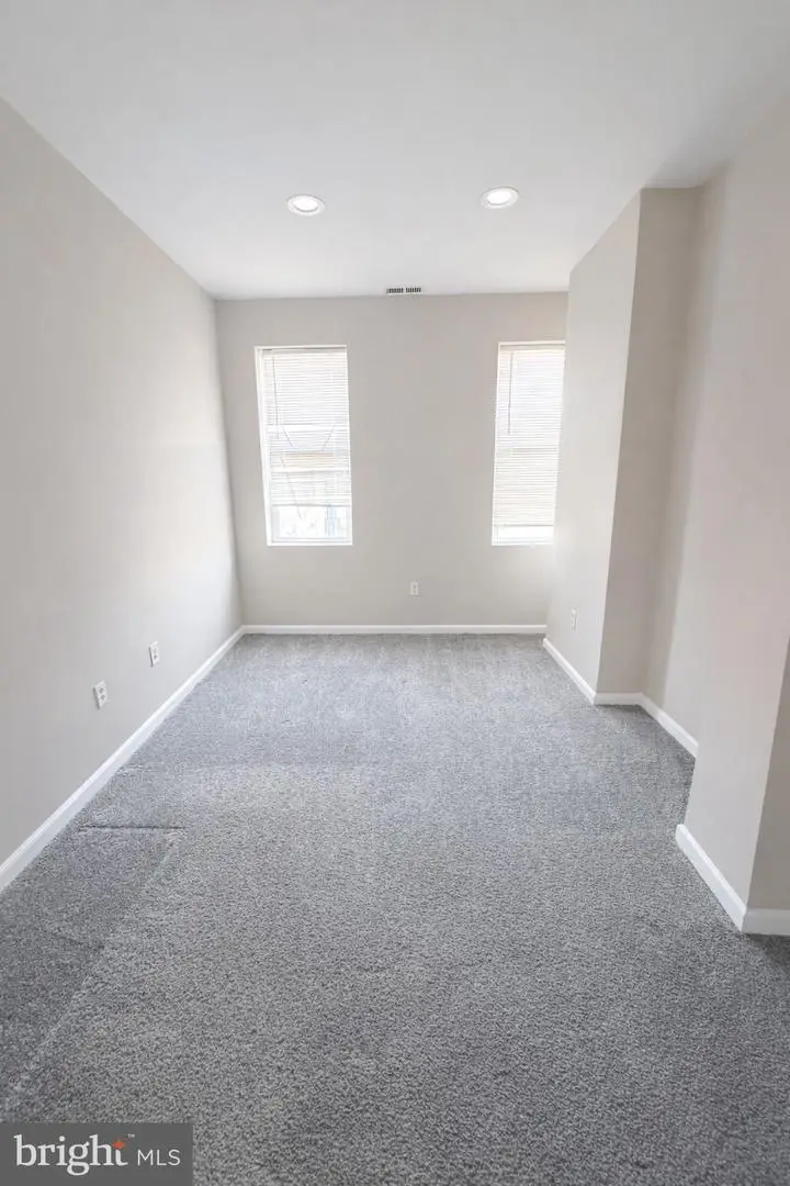 238 N Rose St, Baltimore, MD 21224 - Image #2
