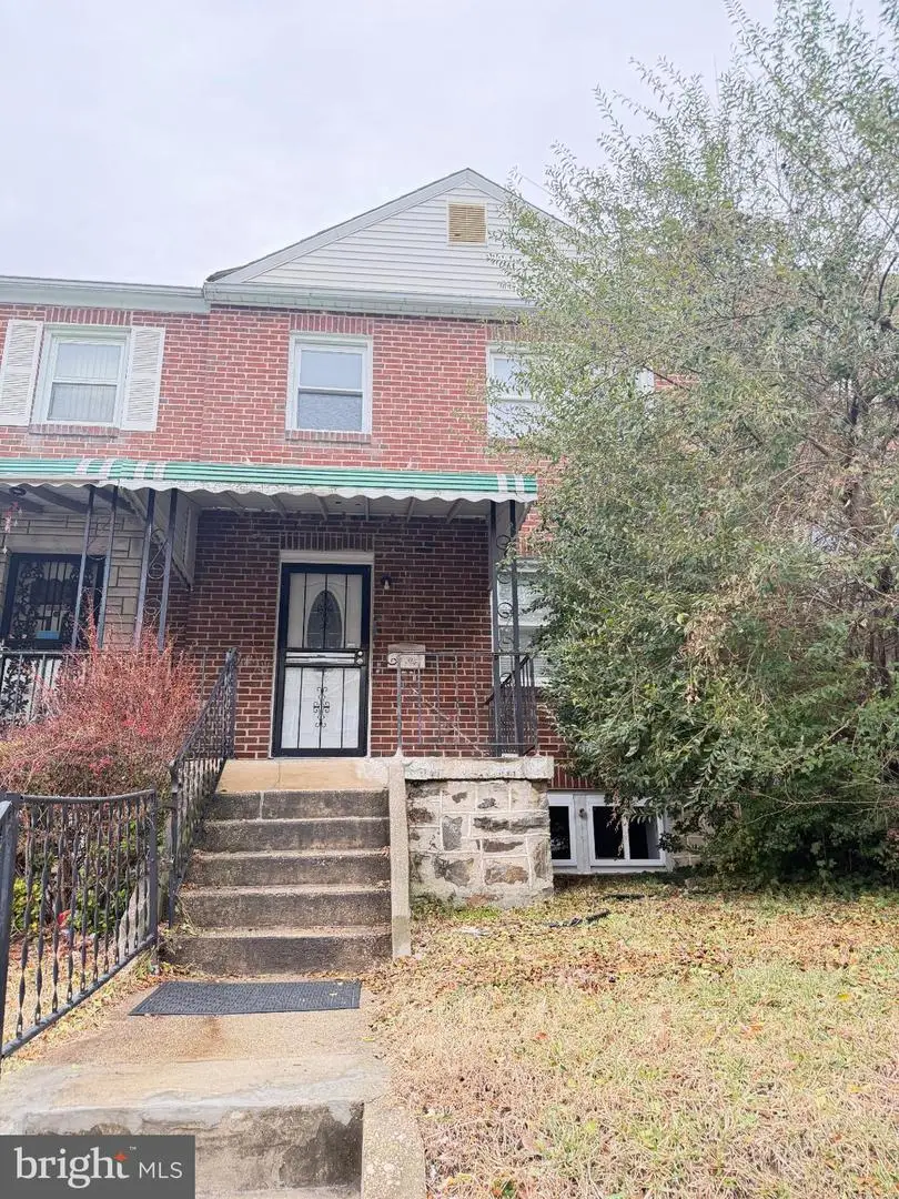 12 S Ellamont St, Baltimore, MD 21229 - Image #1