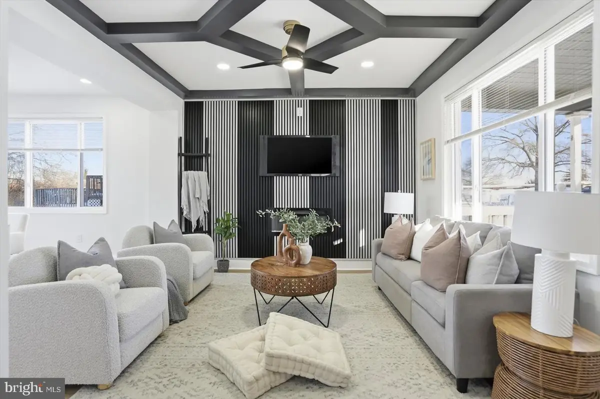 2912 Dupont Ave, Baltimore, MD 21215 - Image #1