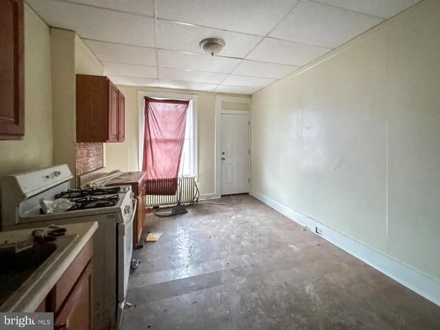 820 N Streeper St, Baltimore, MD 21205 - Image #3