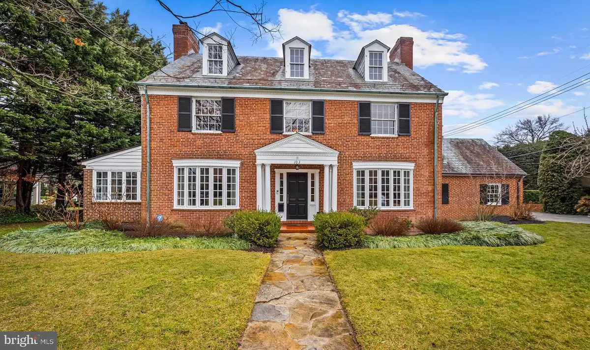 103 Saint Dunstans Rd, Baltimore, MD 21212 - #1