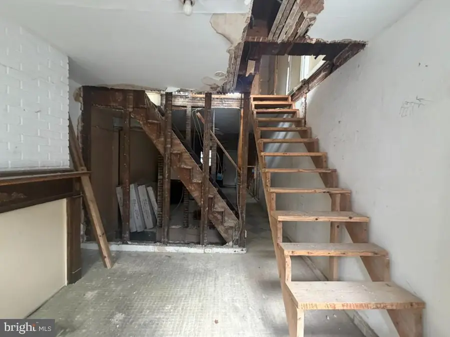 1610 Lemmon St, Baltimore, MD 21223 - Image #3