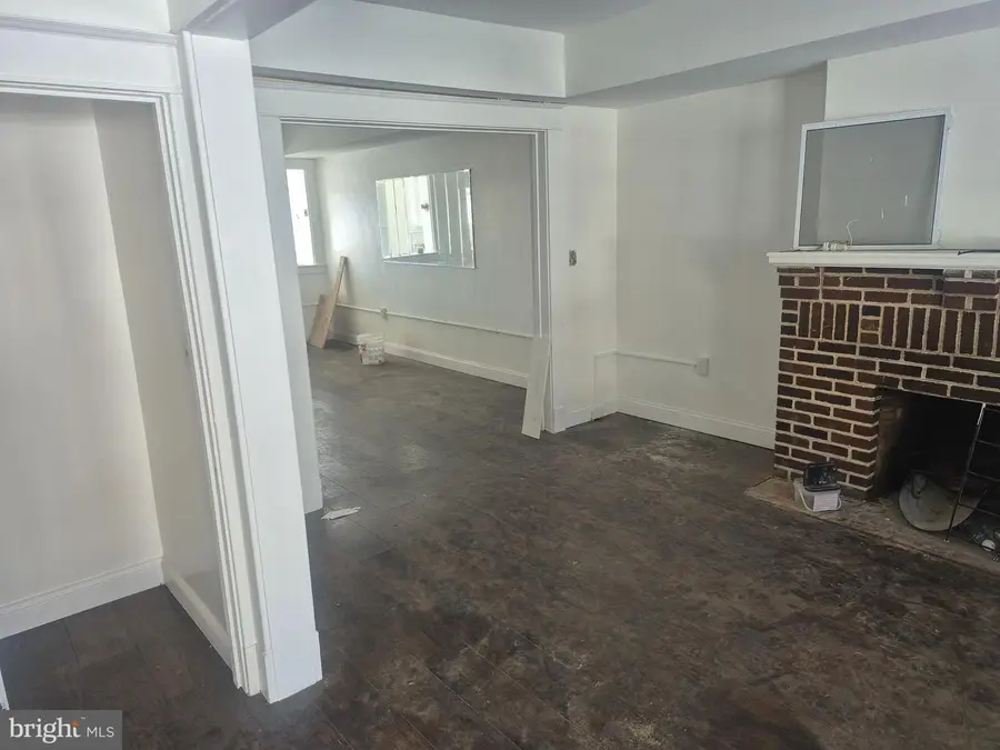 805 N Woodington Rd, Baltimore, MD 21229 - Image #2