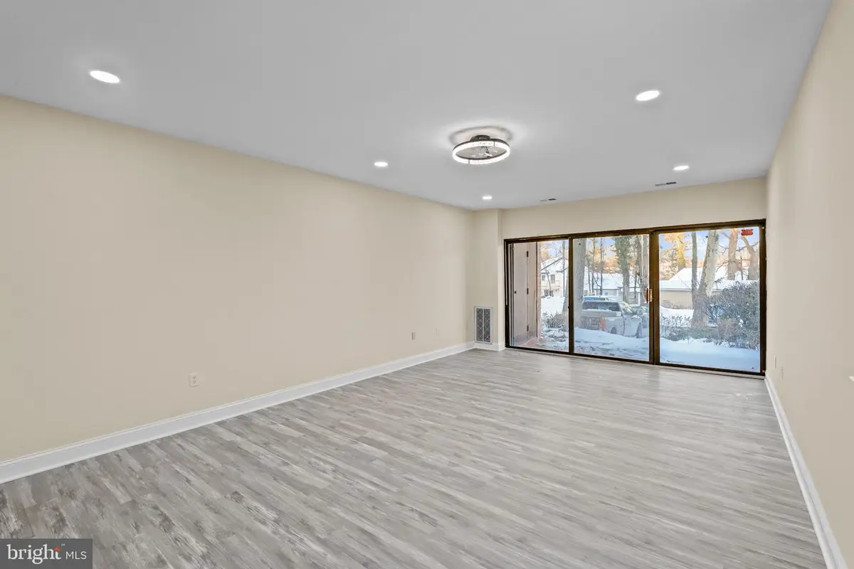 6711 Park Heights Ave #l9, Baltimore, MD 21215 - Image #1