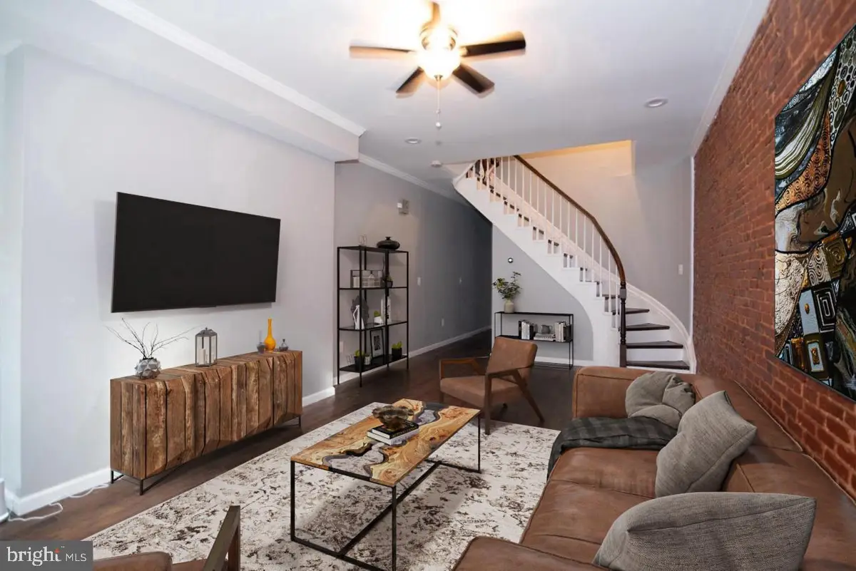 745 Dolphin St, Baltimore, MD 21217 - Image #1