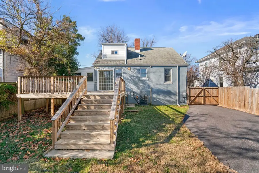 6103 Glenoak Ave, Baltimore, MD 21214 - Image #3