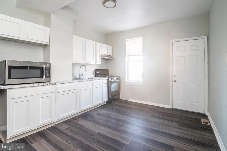 530 N Curley St, Baltimore, MD 21205 - Image #3