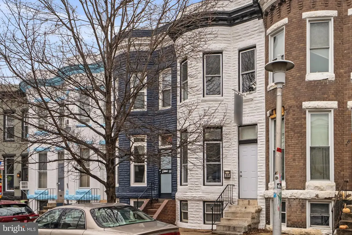 832 W 35th St, Baltimore, MD 21211 - #1
