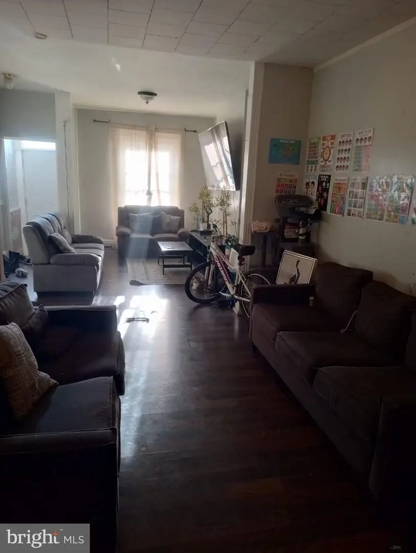 811 N Milton Ave, Baltimore, MD 21205 - Image #3