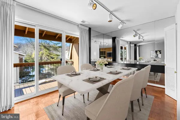 4 Cross Keys Rd #4e, BALTIMORE, MD 21210