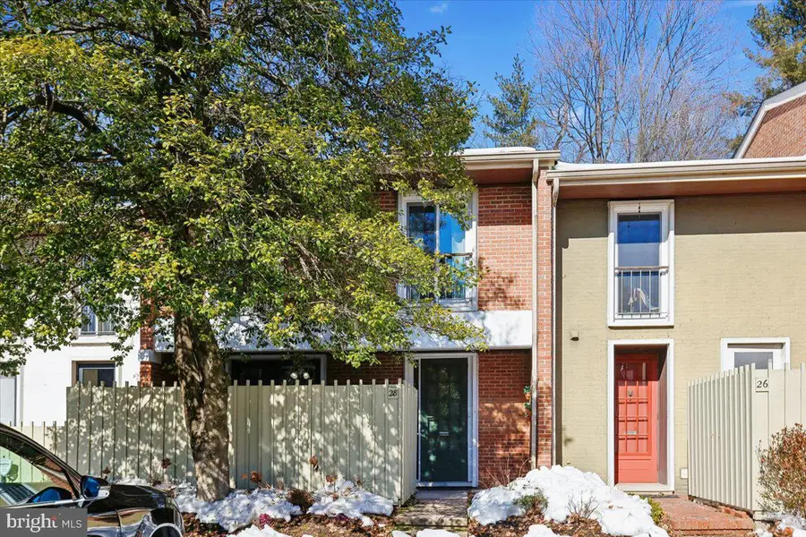 28 Bouton Green Ct, Baltimore, MD 21210 - #2