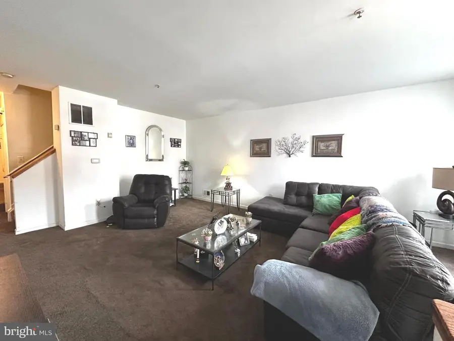 1107 N Gilmor St, Baltimore, MD 21217 - #2