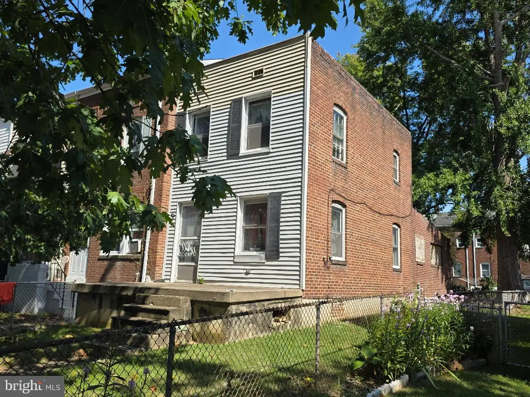 2831 Round Rd, Baltimore, MD 21225 - #1