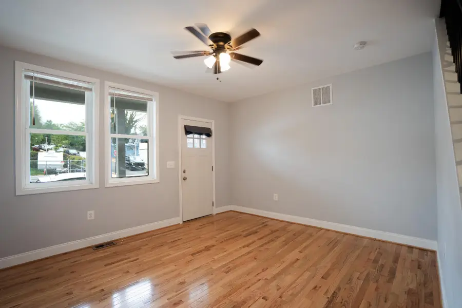 3804 Falls Rd, Baltimore, MD 21211 - #2