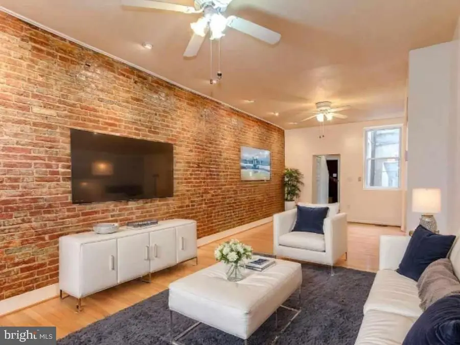 303 S Ann St, Baltimore, MD 21231 - #3