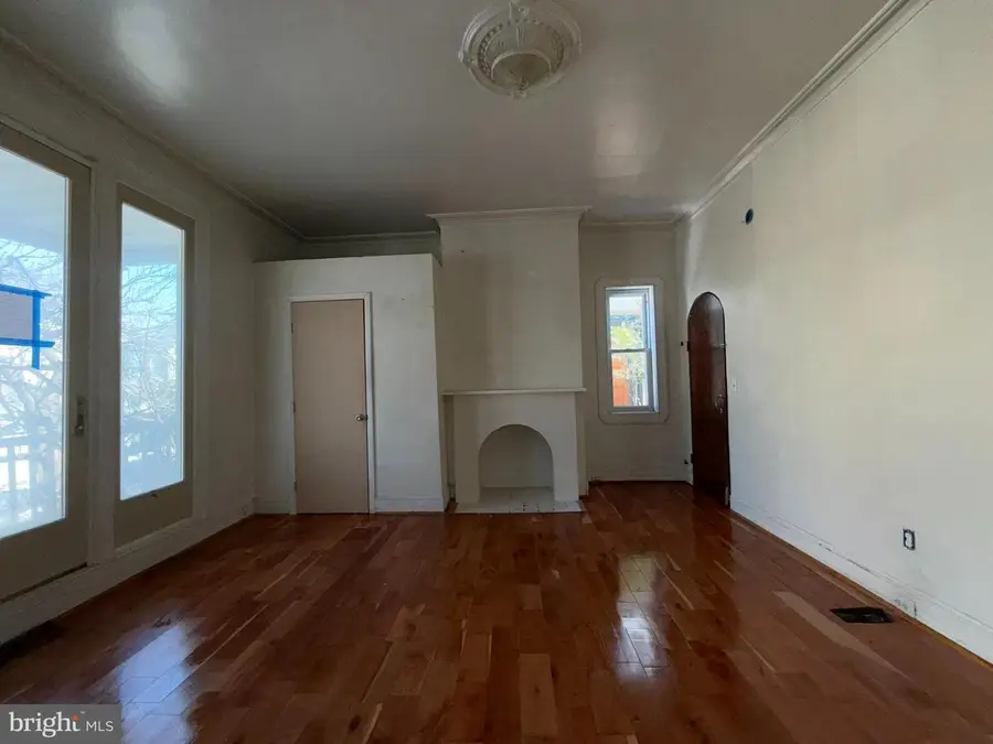 403 E 31st St, Baltimore, MD 21218 - #2