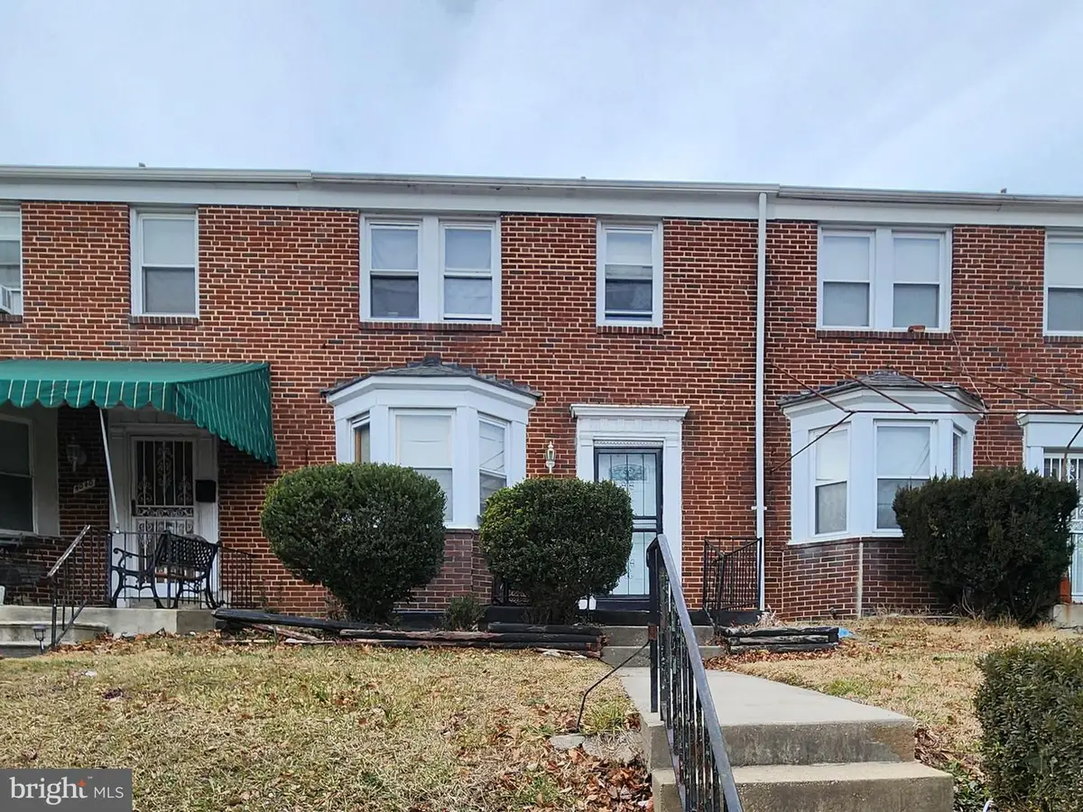 4042 Hillen Rd, Baltimore, MD 21218 - #1