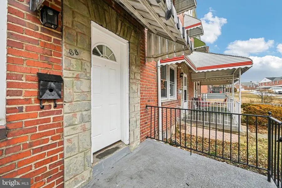 38 Upmanor Rd, Baltimore, MD 21229 - #2