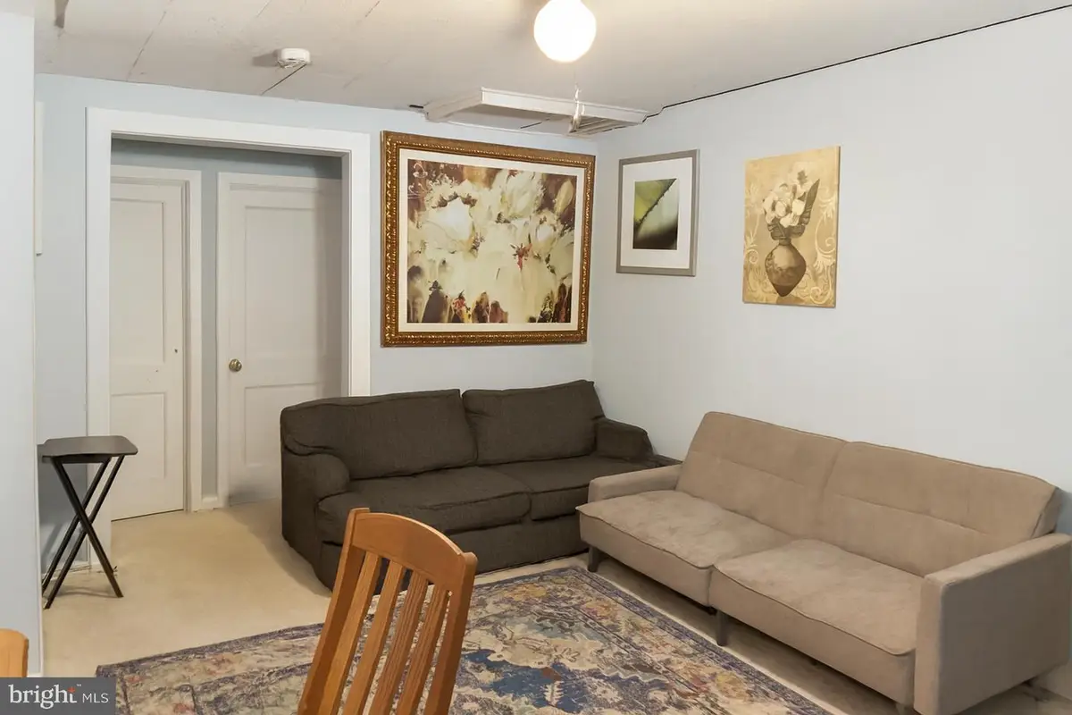 3928 8th St, Baltimore, MD 21225 - #1