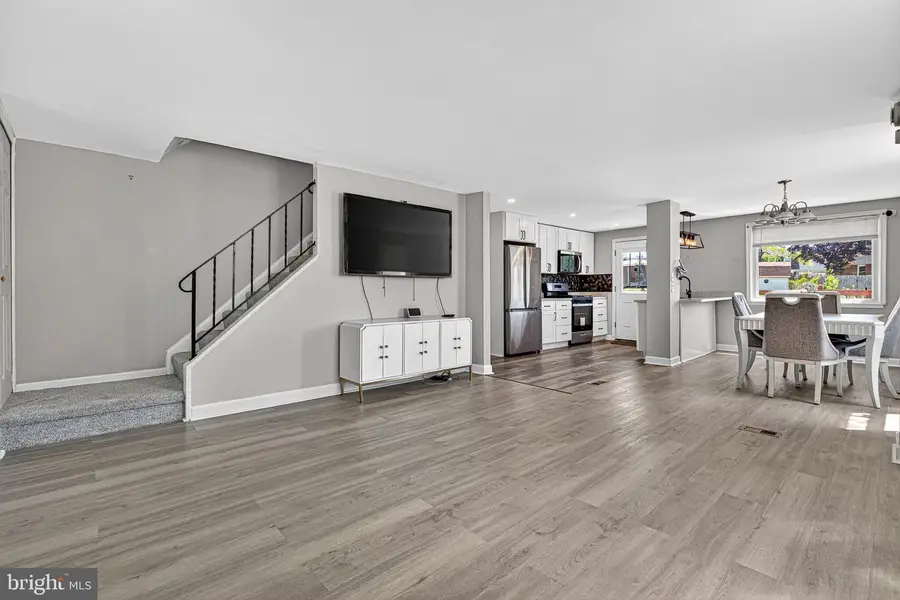 5267 Cedonia Ave, Baltimore, MD 21206 - #3
