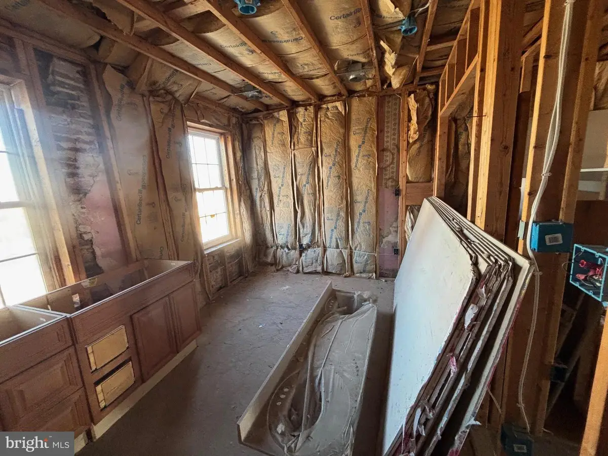 2401 Annapolis Rd, Baltimore, MD 21230 - #1