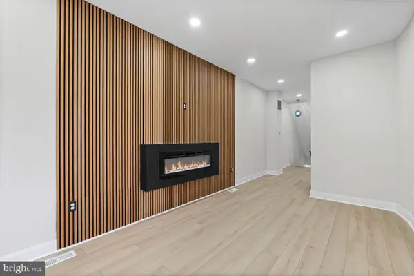 727 E 20th St, BALTIMORE, MD 21218