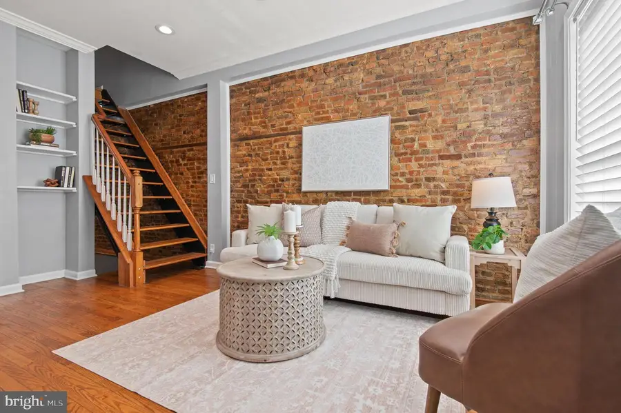 1236 Sargeant St, Baltimore, MD 21223 - #2