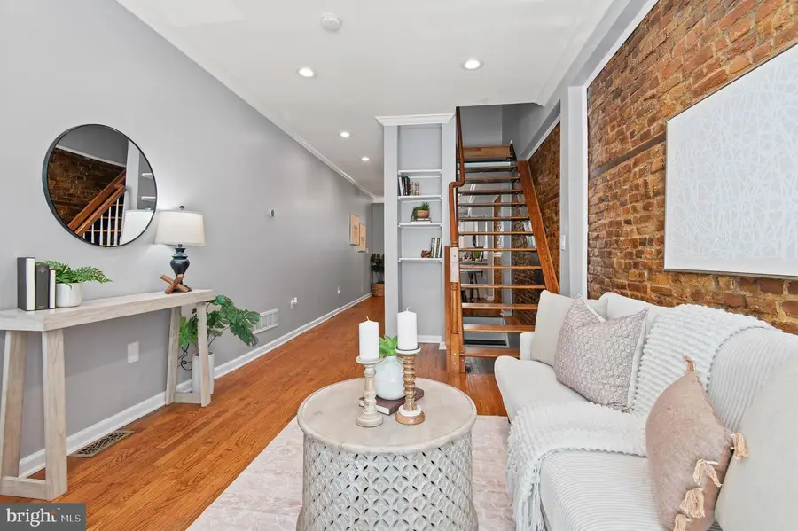 1236 Sargeant St, Baltimore, MD 21223 - #3