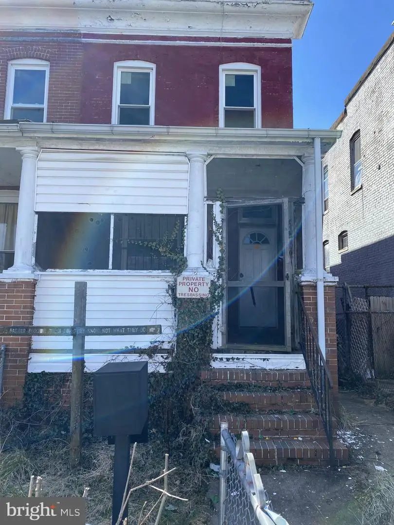 631 Cator Ave, Baltimore, MD 21218 - #2