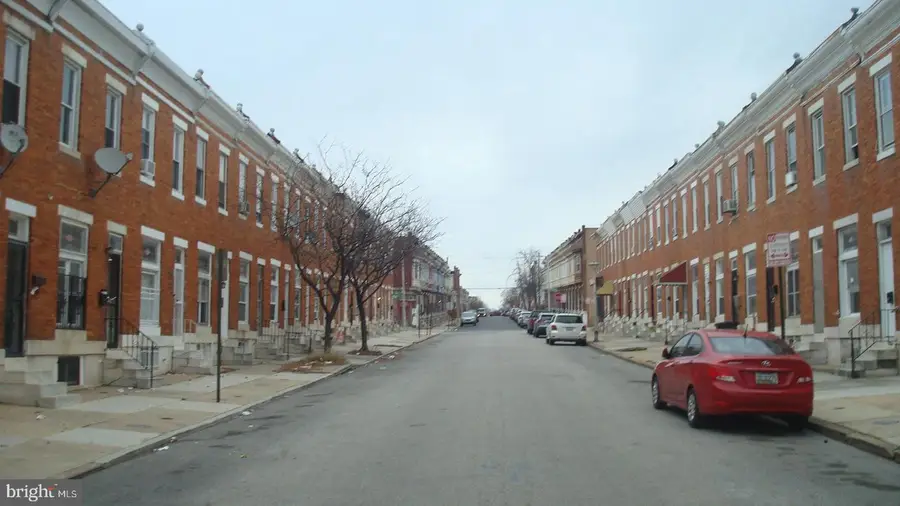 2138 Penrose Ave, Baltimore, MD 21223 - #2