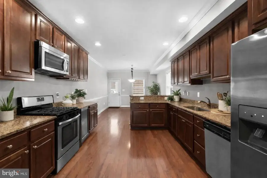 2 W Clement St, Baltimore, MD 21230 - #2