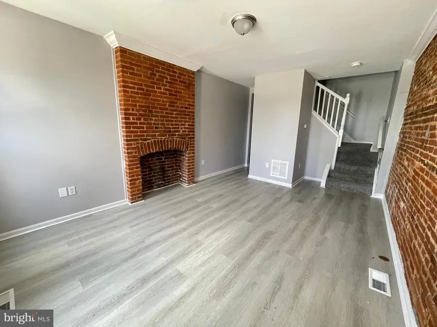 2533 Woodbrook Ave, Baltimore, MD 21217 - #3