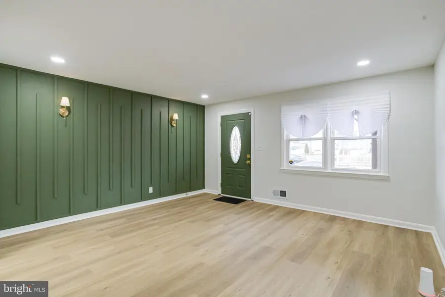 3916 2nd St, Baltimore, MD 21225 - #2