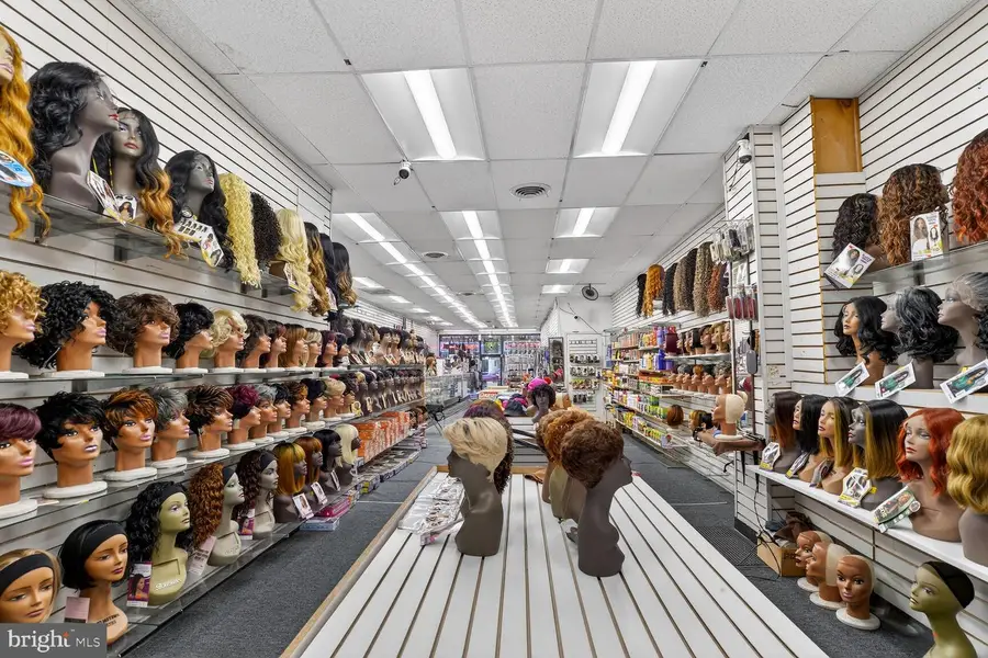 112 W Lexington St, Baltimore, MD 21201 - #3